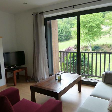 Apartament Hug Roger Valencia D'Aneu Kültér fotó